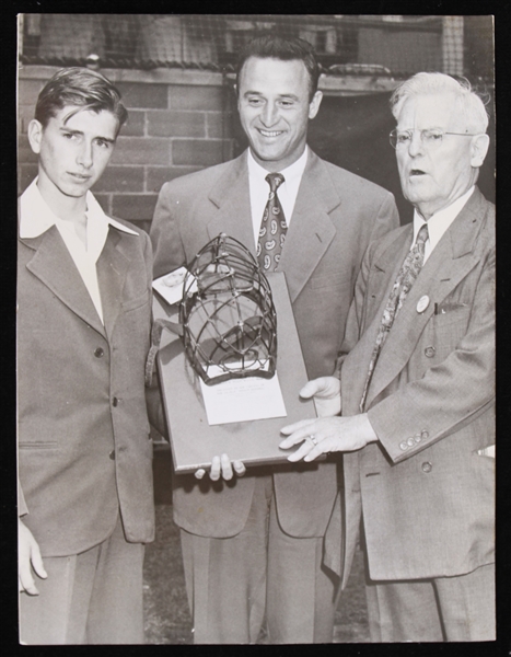 1950 Original Baseball Catchers Mask by Thayers Baseball 5x7 Photo 