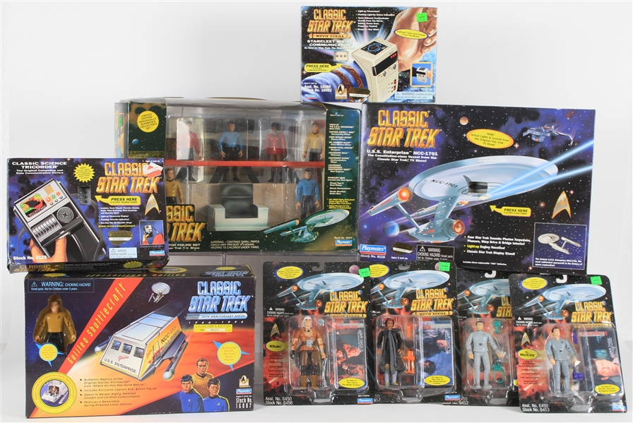 1996 Classic Star Trek Playmates Tricorder, Collector Figure Set, & more (Lot of 9)