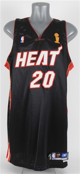 2006 Gary Payton Miami Heat NBA Finals Road Jersey (MEARS A5)