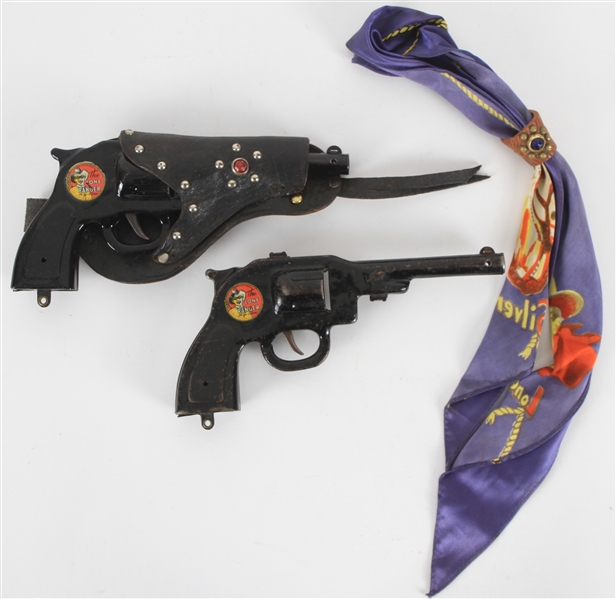 1930s-60s The Lone Ranger Memorabilia - Lot of 4 w/ Pistols, Holster & Neckerchief