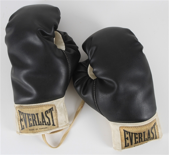1970s Black/White Everlast 1507 Boxing Gloves 