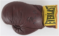 1970 Muhammad Ali World Heavyweight Champion Signed Oscar Bonavena Everlast Training Glove (MEARS LOA)