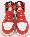 1985 Nike Air Jordan I Original Michael Jordan Signature Shoes (Size 9) 
