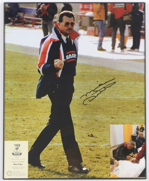 2014 Mike Ditka Chicago Bears Signed 16" x 20" Framed Flip The Bird Photo (JSA)