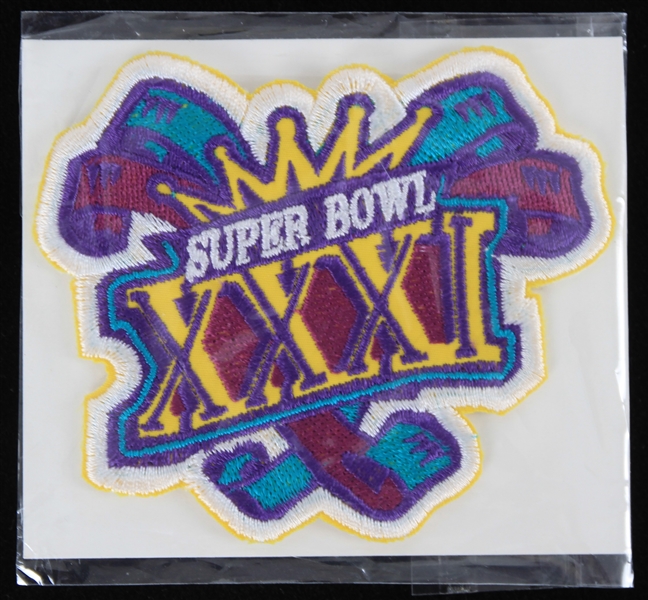 1997 Super Bowl XXXI New England Patroits vs Green Bay Packers 3.5" Iron on Patch