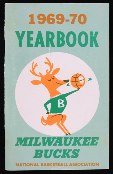1969-1970 Milwaukee Bucks Yearbook (Lew Alcindors Rookie Season)
