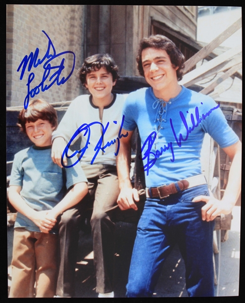 1969-1974 Mike Lookinland Christopher Knight and Barry Williams Brady Bunch Autographed 8"x10" Color Photo (JSA)