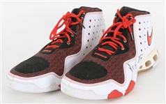 2007-08 Yi Jianlian Milwaukee Bucks Signed Nike Promo Sample Sneakers (MEARS LOA) *Full JSA Letter*