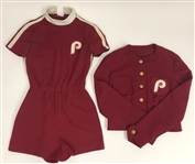 1970's Philadelphia Phillies Veteran's Stadium Hostess / Usherette Uniform Items - Lot of 2 (MEARS LOA)