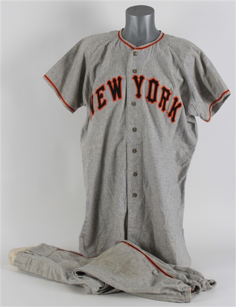1951 George Spencer New York Giants Game Worn Road Jersey w/ 1947 Bennie Warren Pants (MEARS LOA)