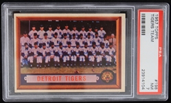 1957 Detroit Tigers Team Topps Trading Card #198 (NM-7)
