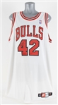 1999-2000 Elton Brand Chicago Bulls Signed Game Worn Home Jersey (MEARS A10/JSA/Bulls Letter) Rookie Of The Year Season
