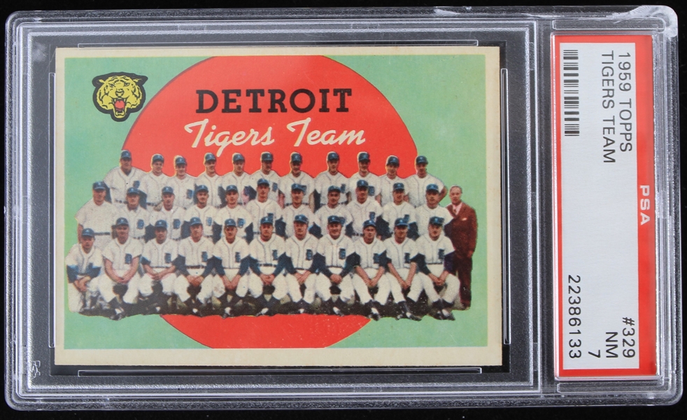 1959 Detroit Tigers Team Topps Trading Card #329 (NM-7)