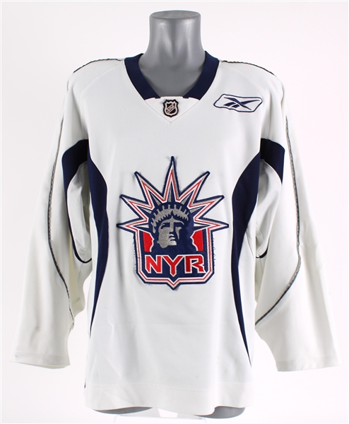 2005-07 Jaromir Jagr New York Rangers Practice Jersey (MEARS LOA)