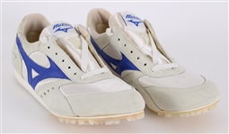 1996 Carl Lewis Olympic Gold Medalist Signed Mizuno Racing Cleats (JSA)