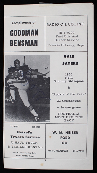 1960s Gale Sayers (d.2020) Chicago Bears Signed Page (JSA)