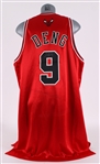 2006-07 Luol Deng Chicago Bulls Signed Game Worn Road Jersey (MEARS LOA/JSA)