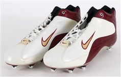 2002-03 Terrell Owens San Francisco 49ers Customized Personal Model Nike Cleats (MEARS LOA)
