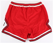 1993-95 Bill Wennington Chicago Bulls Multi Signed Game Worn Uniform Shorts w/ 4 Signatures Including Wennington, Bob Love, Pete Myers & Corie Blount (MEARS LOA/JSA)