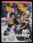 1992 Mario Lemieux Pittsburgh Pengiuns Autographed Sports Illustrated Magazine (JSA)