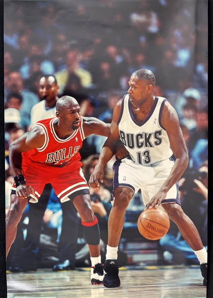 1995-98 Michael Jordan Glenn Robinson Bango The Buck 18" x 27" Photos - Lot of 2   