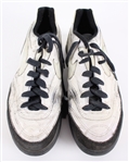1995-96 Erric Pegram Pittsburgh Steelers Signed Nike Game Worn Cleats (MEARS LOA / JSA)