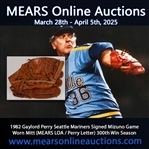 1982 Gaylord Perry Seattle Mariners Signed Mizuno Game Worn Mitt (MEARS LOA / Perry Letter) 300th Win Season