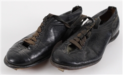 1964-67 Gene Alley Pittsburgh Pirates Attributed Spalding Game Worn Baseball Cleats (MEARS LOA)