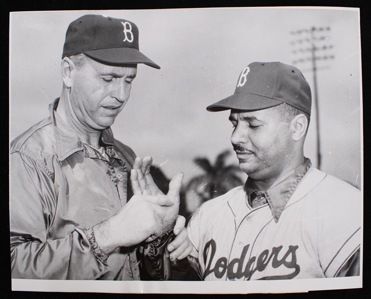 1957 Walt Alston and Roy Campanella Brooklyn Dodgers 7"x8.5" Original B&W International Press Photo (Last year as Brooklyn Dodgers)
