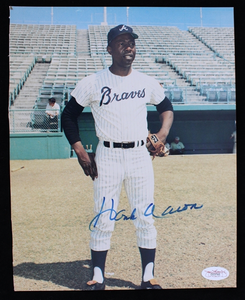 2000s Hank Aaron Atlanta Braves Signed 8" x 10" Photo *JSA* 