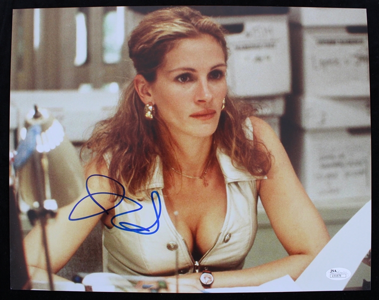 2000 Julia Roberts as Erin Brokovich Autographed 11"x14" Photo *JSA*