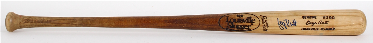 1985-86 George Brett Kansas City Royals Signed Louisville Slugger Professional Model Bat (MEARS A8 / JSA)