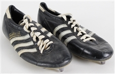 1970-72 Tom Matte Baltimore Colts Signed Adidas Game Worn Cleats (MEARS LOA) *JSA*