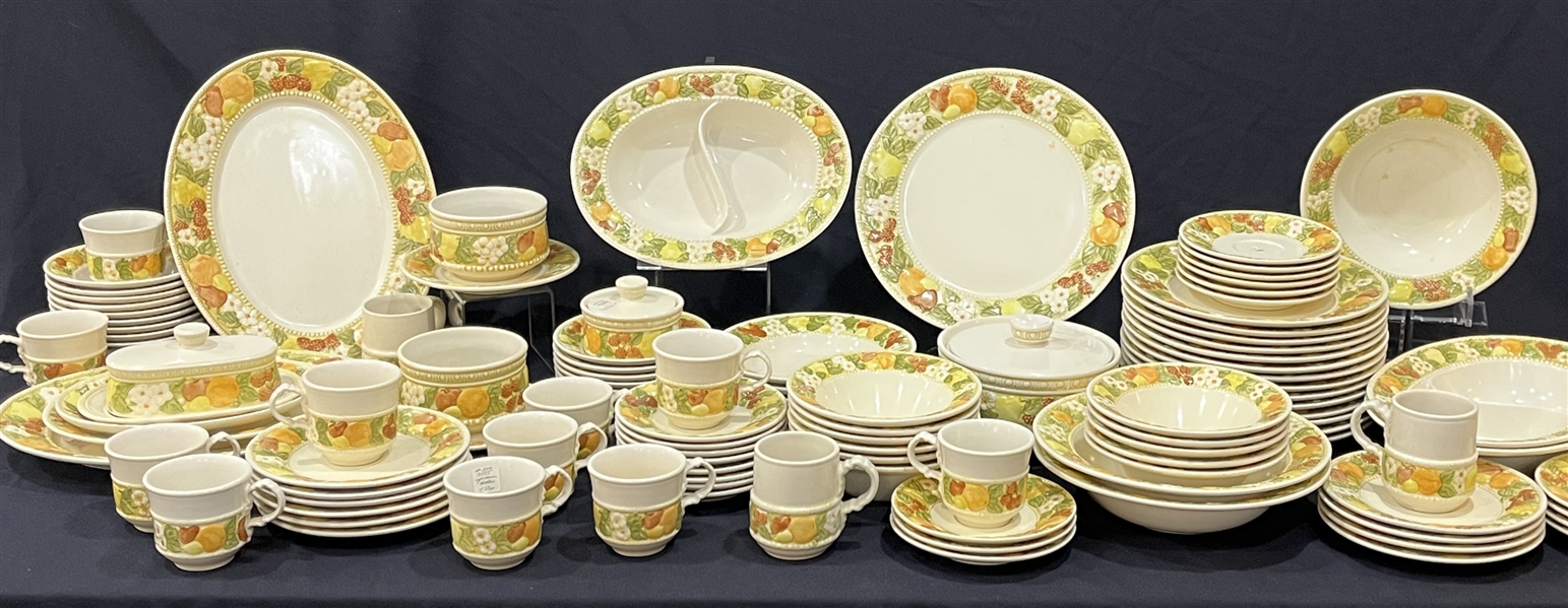 Vintage Della Robia Vernonware (Lot of 90+)