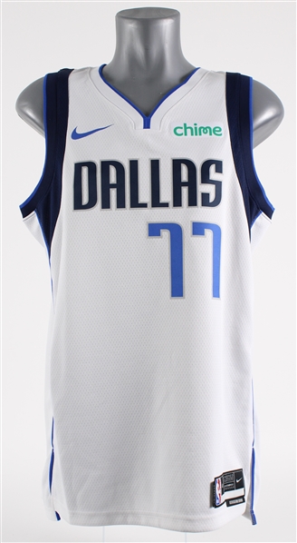 2023-24 Luka Doncic Dallas Mavericks Signed Jersey *Full JSA Letter*