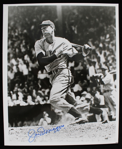 1936-51 Joe DiMaggio NY Yankees Signed 8x10 Photo (JSA) 