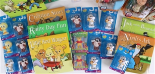 2003 Baby Looney Tunes, Peanuts Figures & more (Lot of 30+)