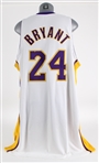 2006-07 Kobe Bryant Los Angeles Lakers Alternate Jersey (MEARS A5)