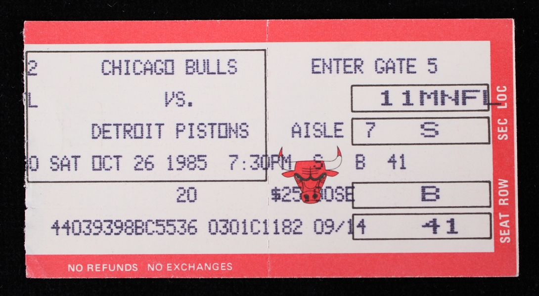 1985 (Oct 26) Chicago Bulls vs Detroit Pistons Ticket Stub 