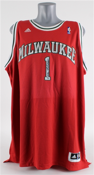 2000s Oscar Robertson Milwaukee Bucks Signed Jersey (JSA)