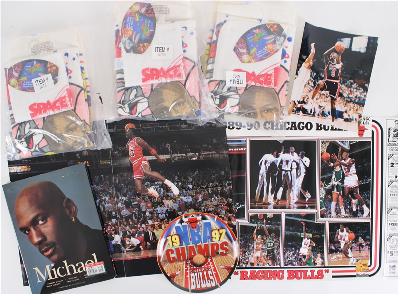 1989-90s Michael Jordan Chicago Bulls Posters, Space Jam Towels & more (Lot of 8)