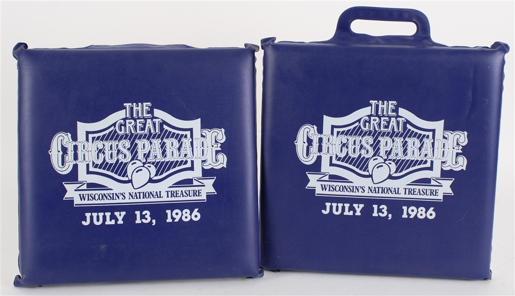 1986 The Great Circus Parade Wisconsin Seat Cushions (Lot of 2)