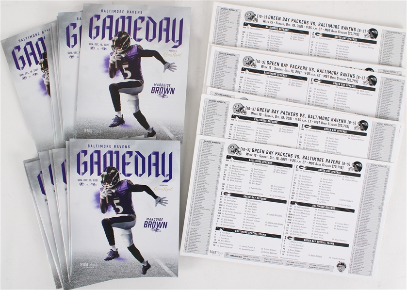 2021 (December 19th) Aaron Rodgers Ties Brett Favres Green Bay Packers Passing TD Record Gameday Programs & Roster Cards - Lot of 20 Each