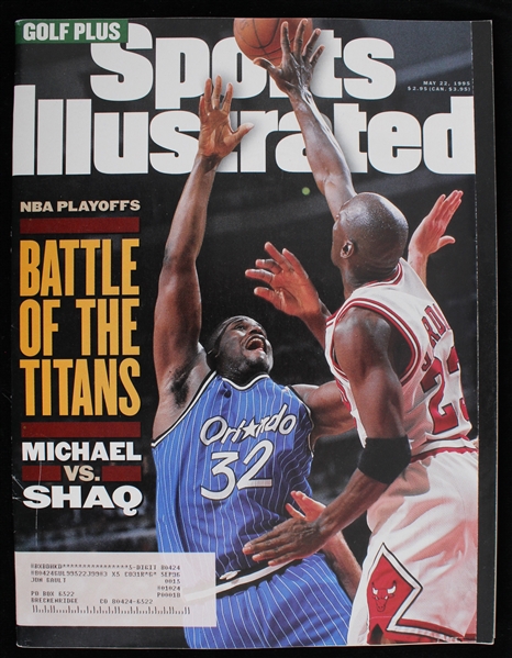 1995 Michael Jordan & Shaq "Battle of the Titans" Sports Illustrated Magazine 