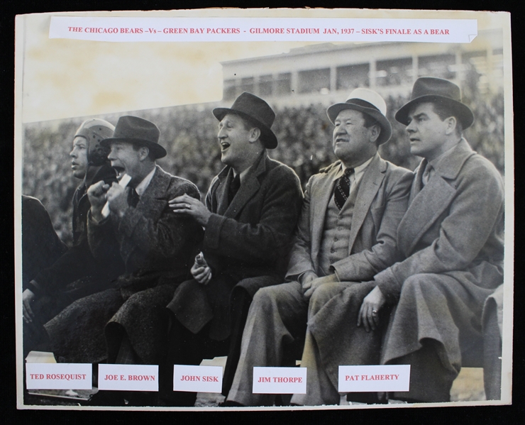 1937 Green Bay Packers vs Chicago Bears (Sisks Final Year) 8"x10" Photo w. Jim Thorpe