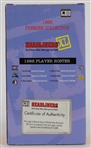 1997-98 Warrick Dunn Tampa Bay Buccaneers Signed Pro Line Card w/ Headliners Figure